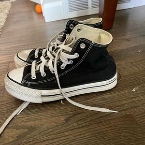 Kids size 4 platform converse